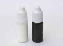 Obrázek k výrobku 16367 - Barva bílá a černá do křišťálové pryskyřice 10 ml