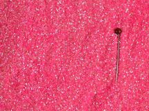 Obrázek k výrobku 16612 - Fluorescentní glitr růžový, prům. 0,2 mm