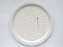 Obrázek k výrobku 17039 - Papírový hodinový ciferník 